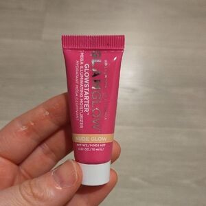 NWT- Glamglow Glowstarter